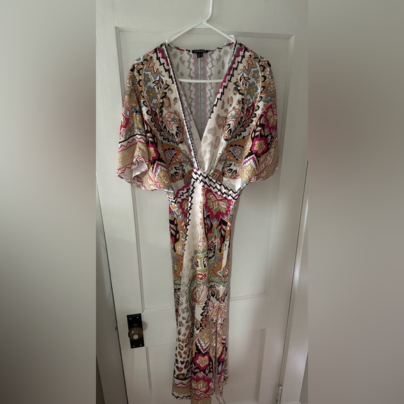 Stunning Zinzane Maxi Dress - Picture 1 of 1
